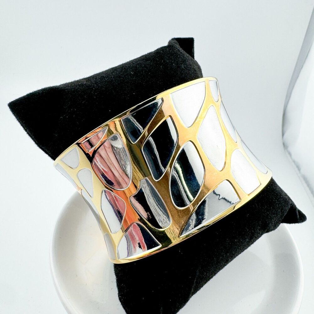 Vintage Stainless Steal Giraffe Silhouette Hero Cuff Bracelet Retro Statement